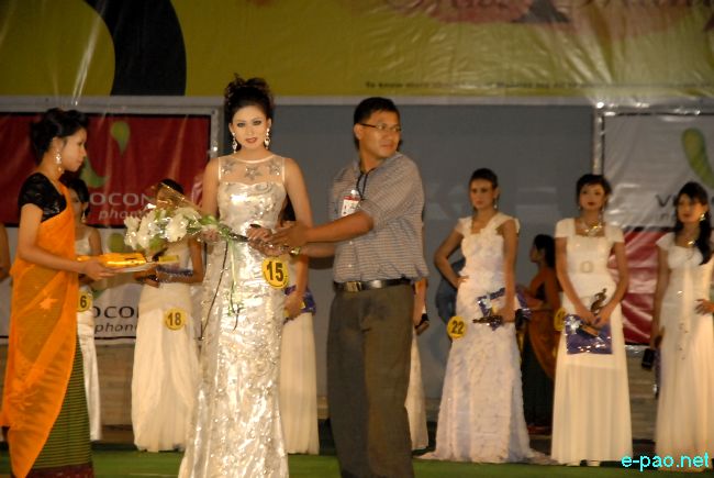 Arunapati Phairembam - E-pao Queen for Miss Manipur 2011 :: May 31 2011