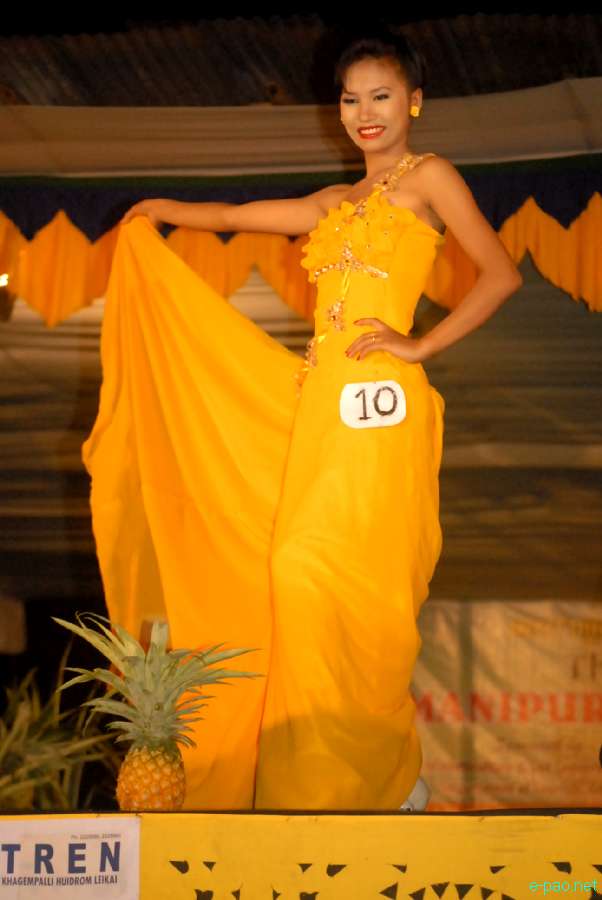 Pineapple Queen Contest, 2011 at Khuman Lampak sports complex  :: 3rd September 2011