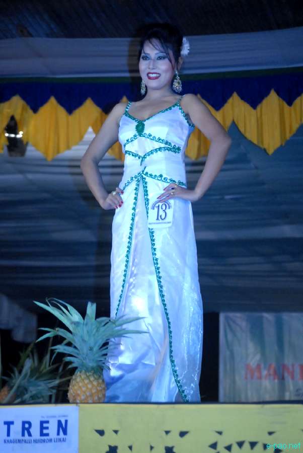 Pineapple Queen Contest, 2011 at Khuman Lampak sports complex  :: 3rd September 2011
