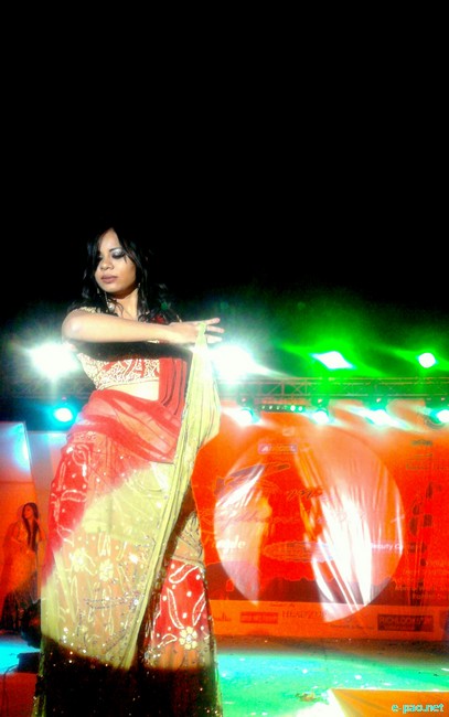 Stella Chongtham winning 2nd runners-up at Miss Rajdhani 2011, New Delhi :: 14 February 2012