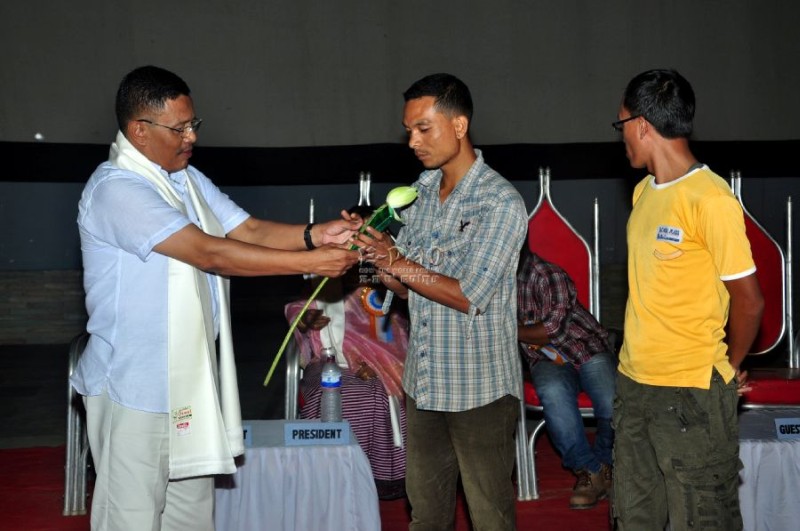 Yairipok Thambalnu Amaga - Film premier :: September 2011