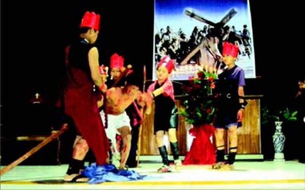 Inmates of Children Church impress with their well prepared play of the crucifixion of Lord Jesus Christ on April 22 2012