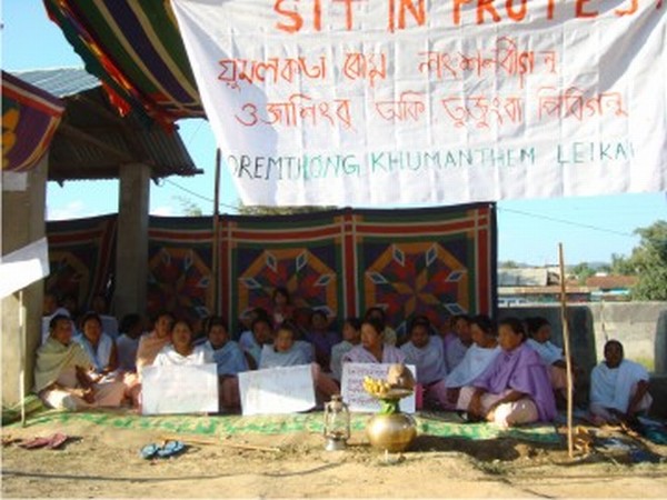 Sit-in-protest being staged at Naoremthong Khumanthem Leikai