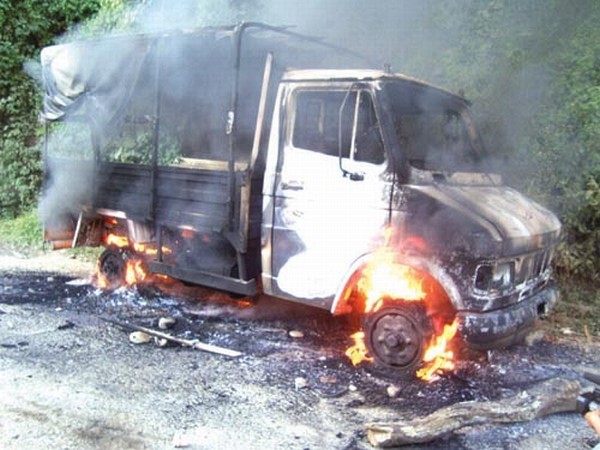 The 407 truck of Noney Police Outpost which was burnt by UNC supporters