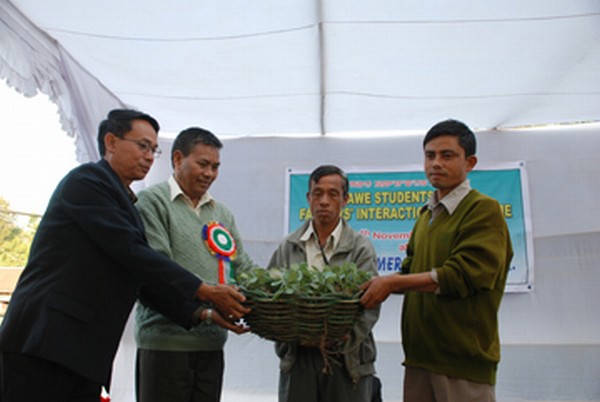 Winter vegetable seeds being distributed during the program