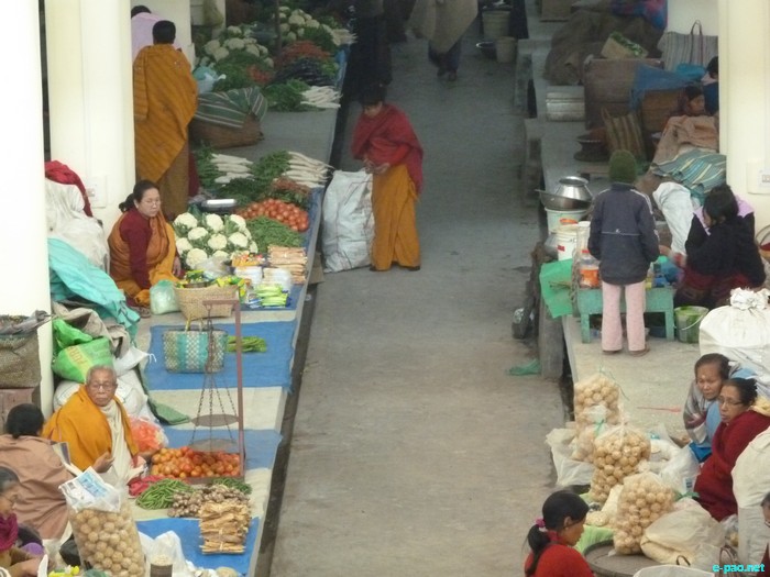 Shopping at the three Ima Market started :: First Week February 2011