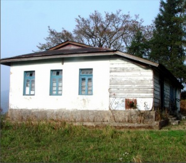 Abandoned office of the Horticulture office at Tamenglong