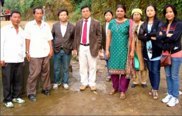 Dr Amo flanked by the DC of CCpur and others
