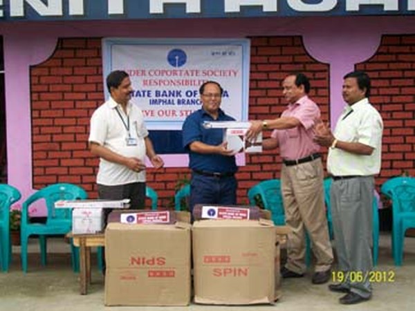 SBI, Imphal Branch donating ceiling fans to Zenith Academy under its Corporate Social  Responsibility initiative