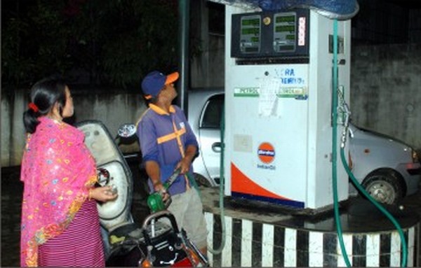 Vehicles line up at the first 24 hours petrol pump