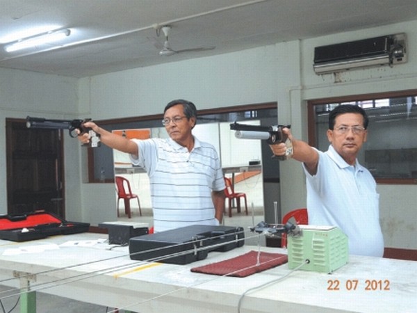 Winner, H Tikendrajit (left) and runners up S Satyabrata (right) during the 10m Air Pistol (NR) for Veteran Mens Individual round