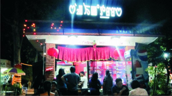  Sangai Caterer at Dilli Haat