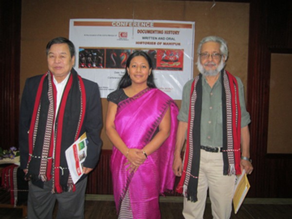 Prof Gangmumei Kamei and other delegates at the conference