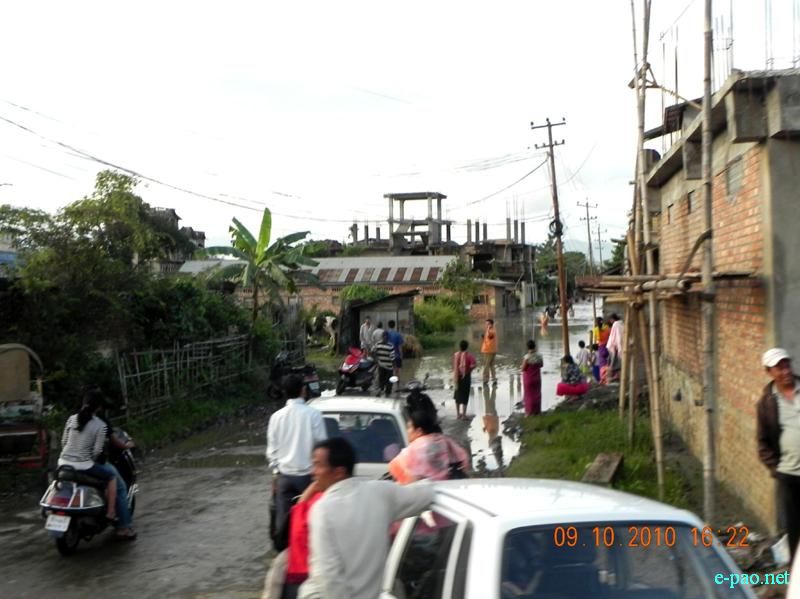 Flood in Imphal East Areas :: October 10 2010
