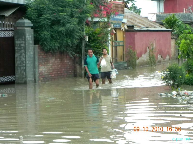 Flood in Imphal East Areas :: October 10 2010