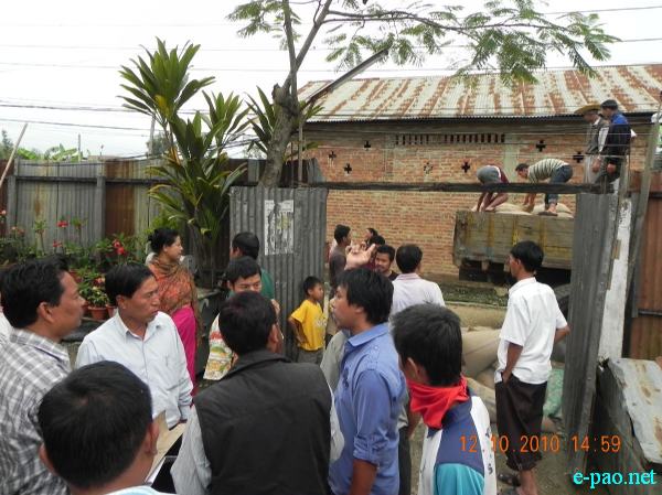 Flood in Imphal East - Relief Material Distribution :: October 12 2010
