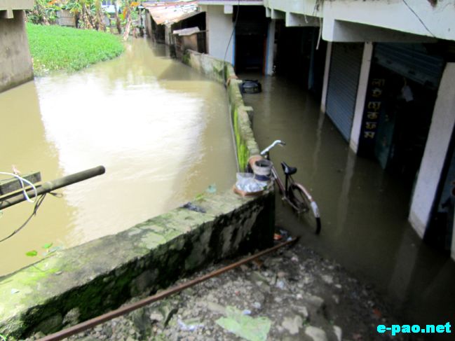 Flood in Imphal Valley :: Mid July 2011