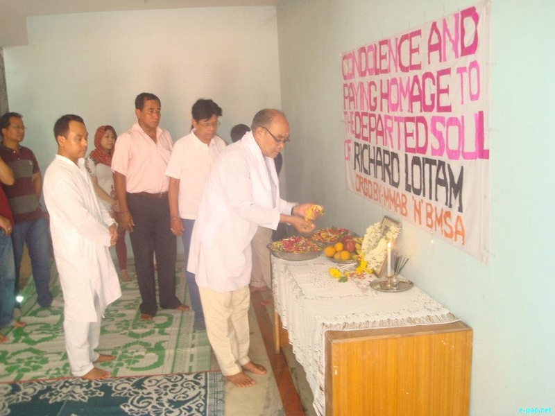 Condolence Homage and Floral tribute for Richard Loitam at Bangalore :: 29 April 2012