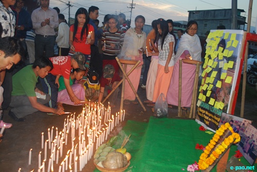 Candle light at Imphal in memory of Richard Loitam  :: 29 April 2012