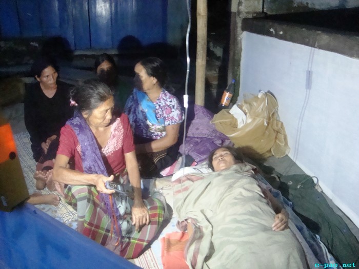 Hunger strikers demanding for Sadar hills Districthood at Kangpokpi :: August 25 2011