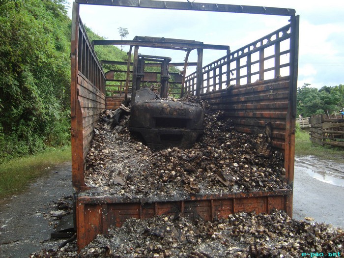 Goods laden truck burnt on September 6 night at Kangpokpi by Sadar Hills Band supporters   :: September 08 2011