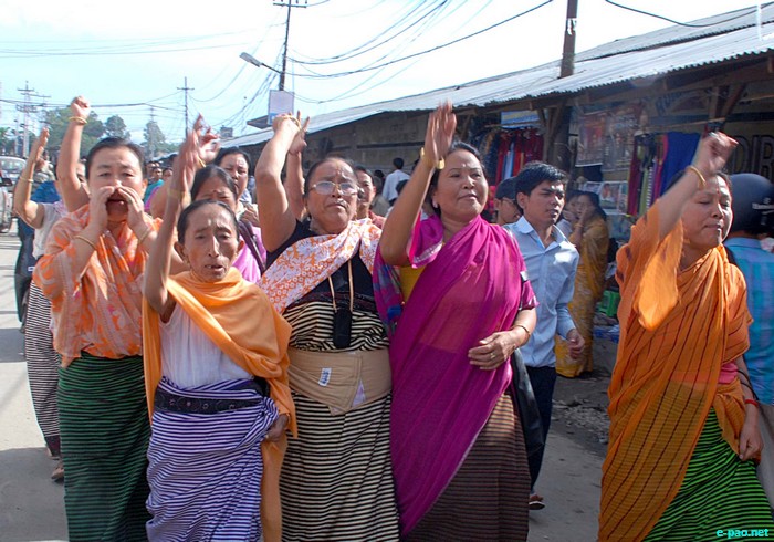Khwairamband Keithel Women and student's protest rally :: September 20 2011