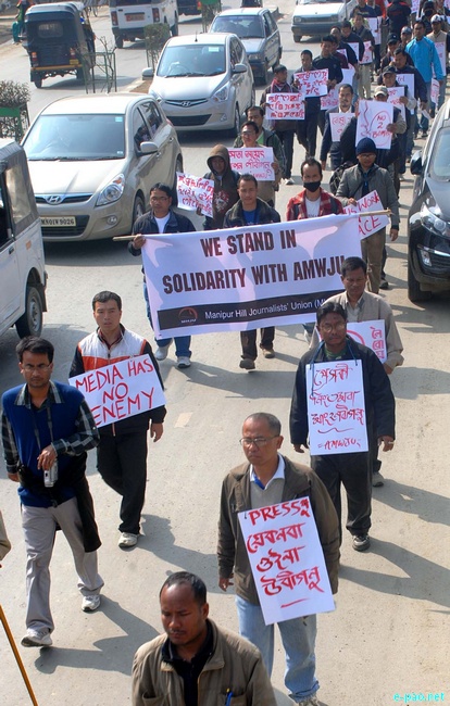 Manipur Journalists take out Mass Rally against threat to Media persons :: January 07 2012