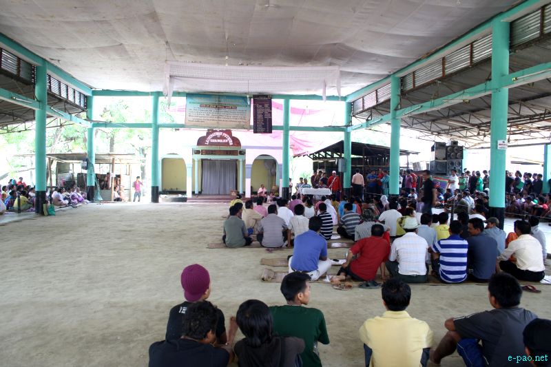 Tension grips at Khurai, Lamlong over Police Atrocities during 'Khurai Puthiba Lailamthokpa' :: May 10 2012