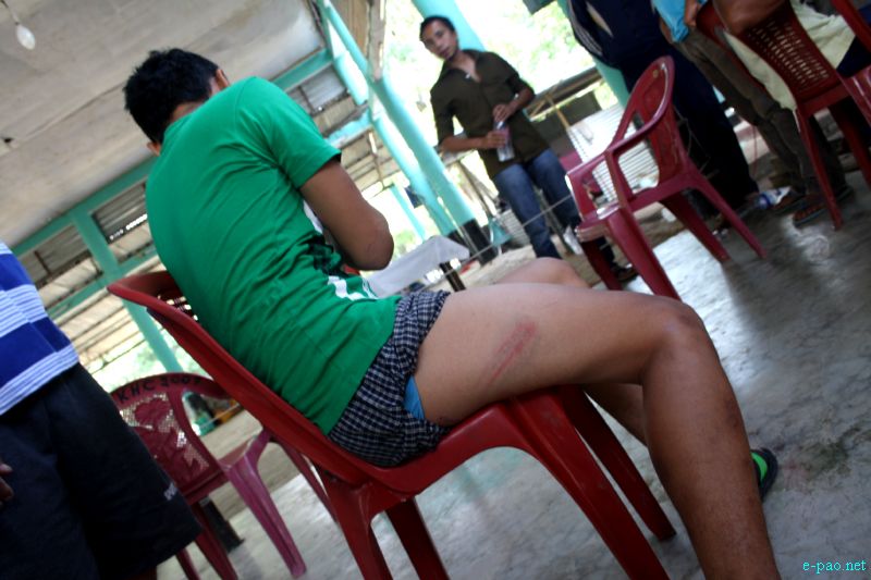 Tension grips at Khurai, Lamlong over Police Atrocities during 'Khurai Puthiba Lailamthokpa' :: May 10 2012