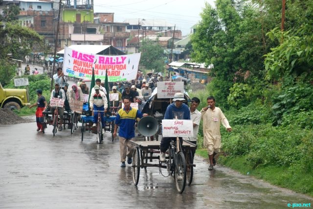 Rickshaw Driver Rally against the blockade of National Highway :: 29 May 2010