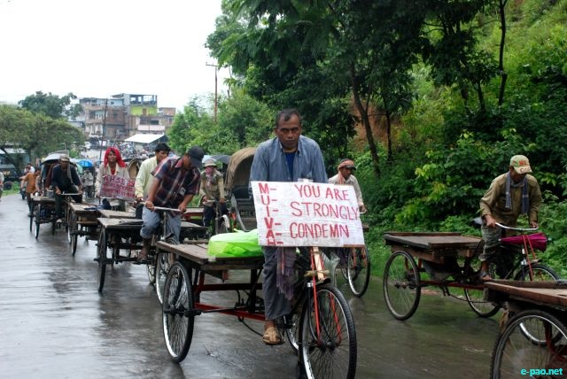Rickshaw Driver Rally against the blockade of National Highway :: 29 May 2010