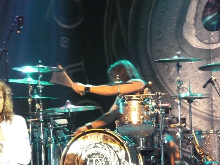 Whitesnake performing at Atlantic City, New Jersey :: 20 August 2011