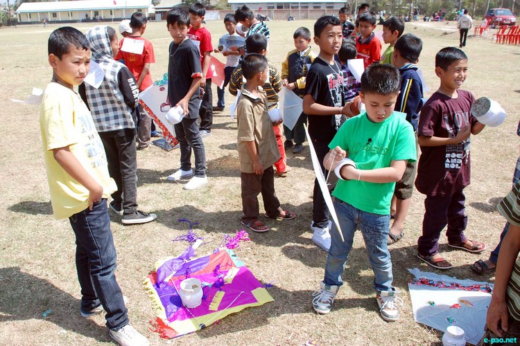 Festival Of Kites at Akampat - Nungsitpudi Pankhoklana Ngammi :: 26th Feb 2012
