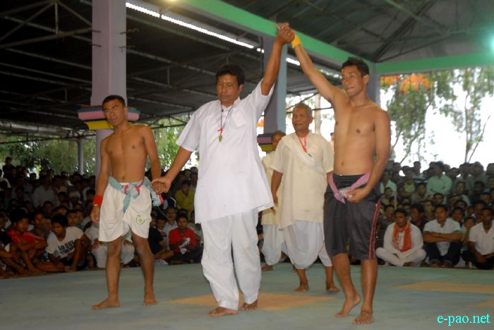Mukna tournament at Ibudhou Korouhanba Laibung, Moidangpok :: 24 May 2011