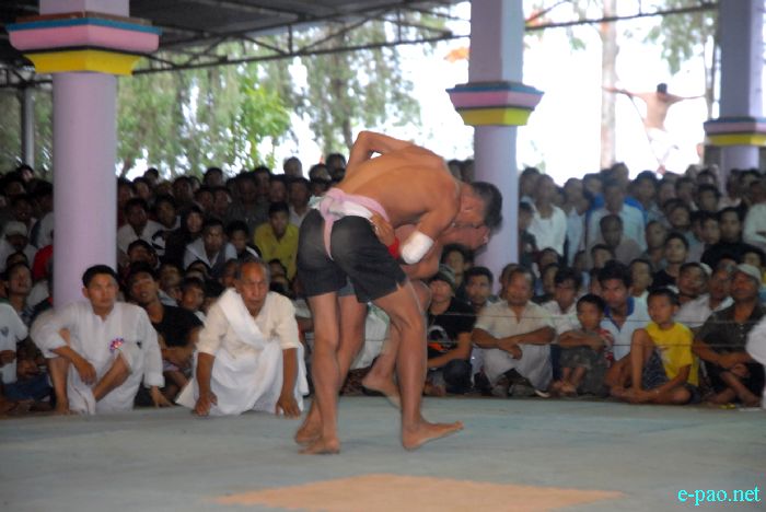 Mukna tournament at Ibudhou Korouhanba Laibung, Moidangpok :: 24 May 2011