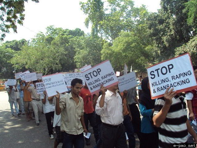 Burmese activists in India demonstrate on Thein Sein's visit to India n October 13 2011.