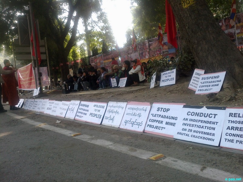 Protest rally on Burmese President Thein Sein visit in New Delhi on 21 December 2012