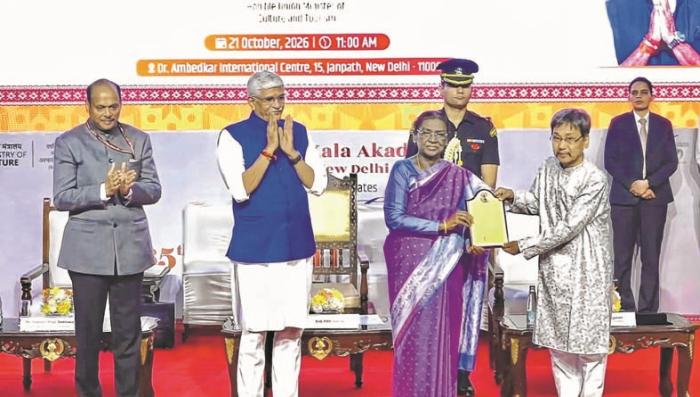 Nimai Singh Sarungbam awarded Lalit Kala Akademi Award